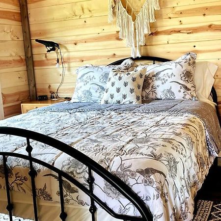 #4 Kentucky Bourbon Trail Bourbon Barrel Cottages Lawrenceburg المظهر الخارجي الصورة
