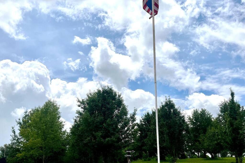 #4 Kentucky Bourbon Trail Bourbon Barrel Cottages Lawrenceburg المظهر الخارجي الصورة